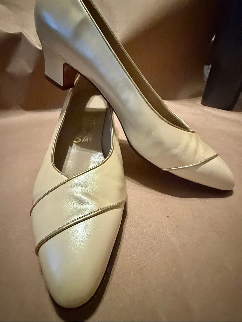 Vintage Salvatore Ferragamo Heels - Bridal sz 9
